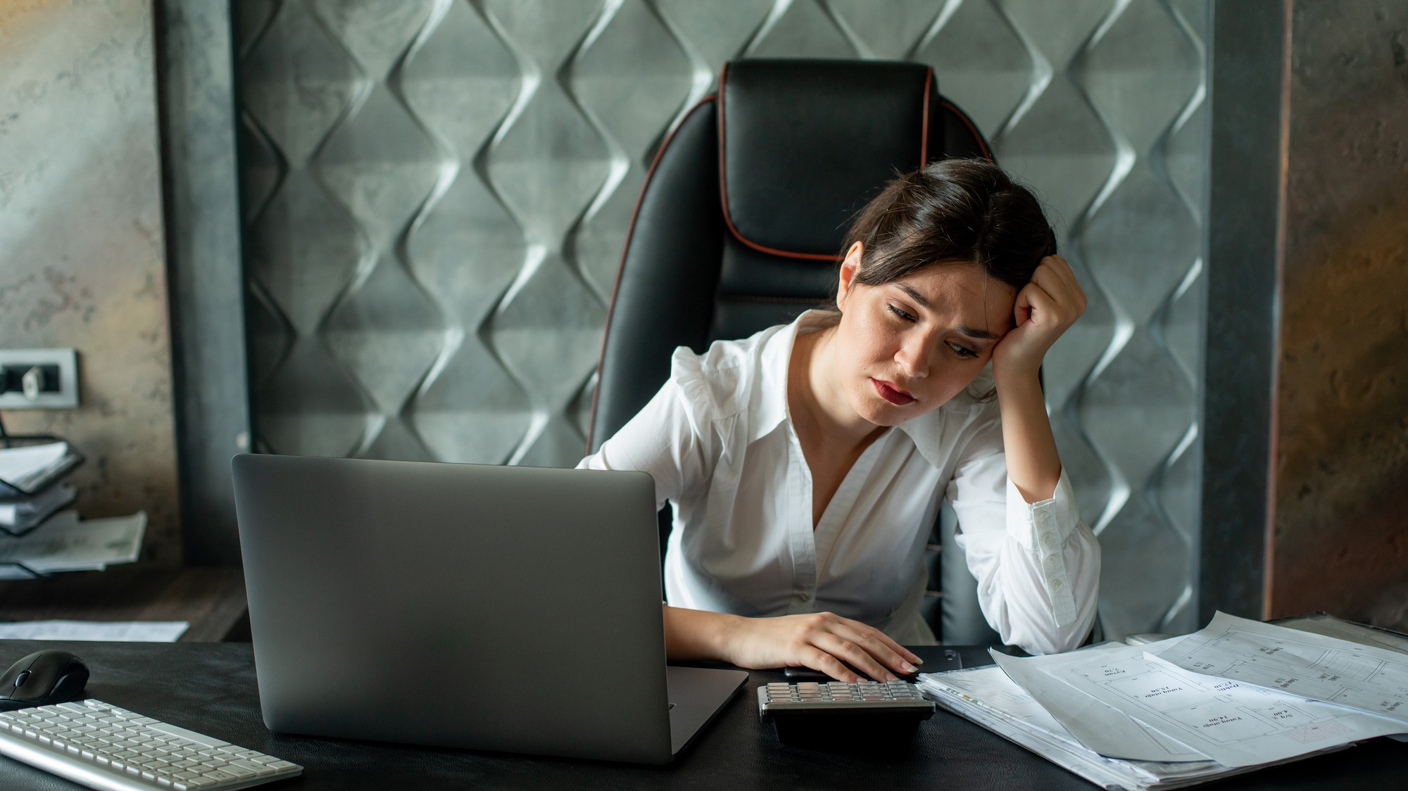 Vyčerpanie, typické pre štyriadsiatnikov, nemusí byť koncom príbehu, je to skôr signál, že sa zmenili pravidlá hry.