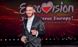 Krystian Ochman reprezentantem Polski w Konkursie Piosenki Eurowizji Turyn 2022