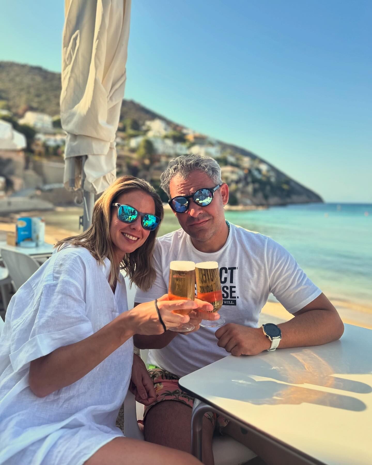 Nela Pocisková a Filip Tůma na dovolenke s rodinou v Španielsku.