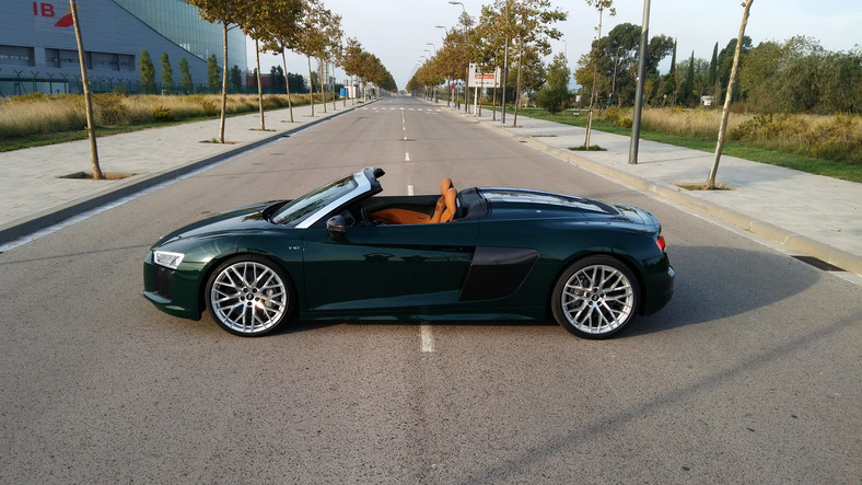 Audi R8 Spyder