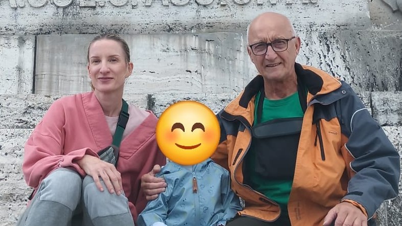 Jozef Banáš s dcérou Adelou a vnukom Maxíkom.