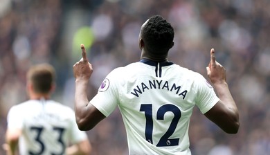Kenya’s midfielder, Victor Wanyama, leaves English premier league side Tottenham Hotspurs and moves on to Canada