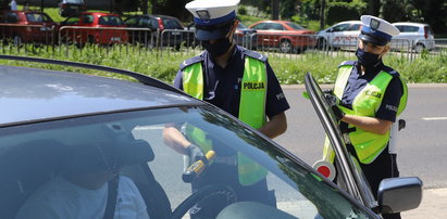 Uwaga! Policja może dać ci mandat za brud w samochodzie