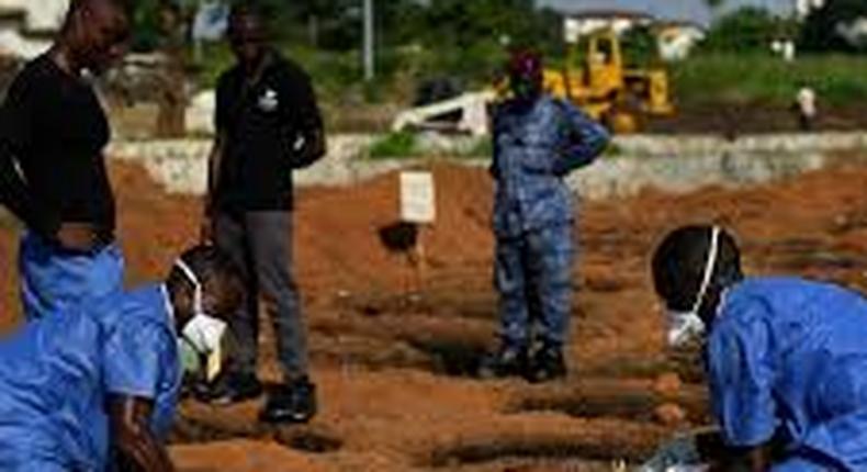 Hundreds quarantined as Ebola returns to north Sierra Leone district