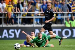 Ekstraklasa: Arka znów nie wygrała w Gdyni. Remis Zagłębia na wyjeździe po serii trzech porażek