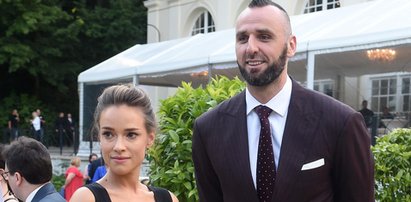 Gortat i Bachleda-Curuś. Trudna miłość na odległość