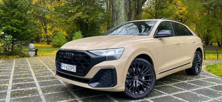 Pierwsza jazda Audi Q8 po liftingu. Główne zmiany to błyskotki, gadżety i bajery