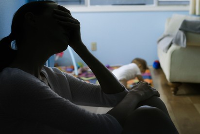 Nem vették komolyan a kismama fájdalmait - a császármetszésénél kiderült, végstádiumú rákos