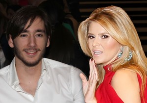 Kan Džinović i majka Melina