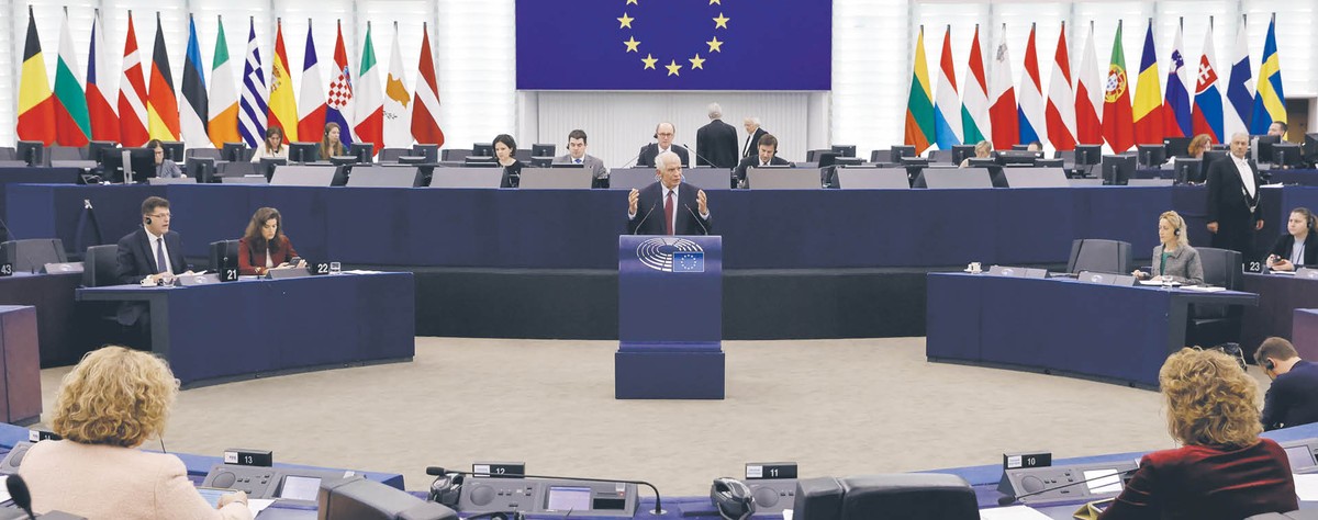 Pod projektem podpisały się właściwie wszystkie główne frakcje w Parlamencie Europejskim