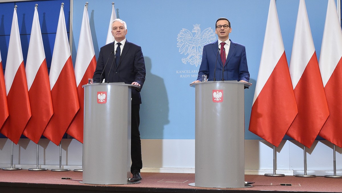 Premier Mateusz Morawiecki podczas styczniowej wizyty w Brukseli będzie cierpliwie tłumaczył dlaczego Polska reformuje sądownictwo - powiedział wicepremier, minister nauki i szkolnictwa wyższego Jarosław Gowin.