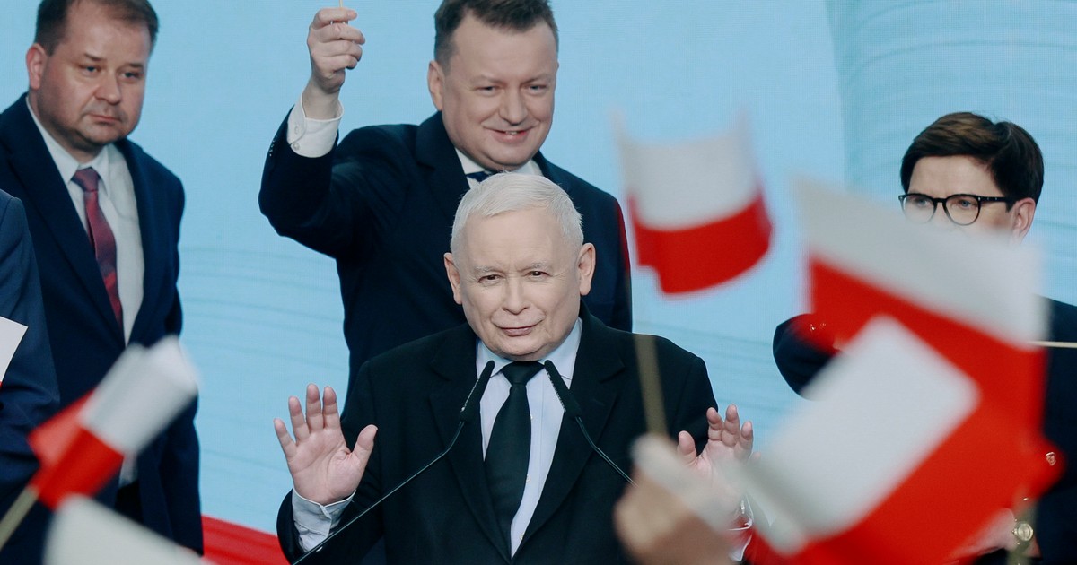 Niespodziewany sukces PiS. „Koalicja przegrywa na własne życzenie” [ANALIZA]