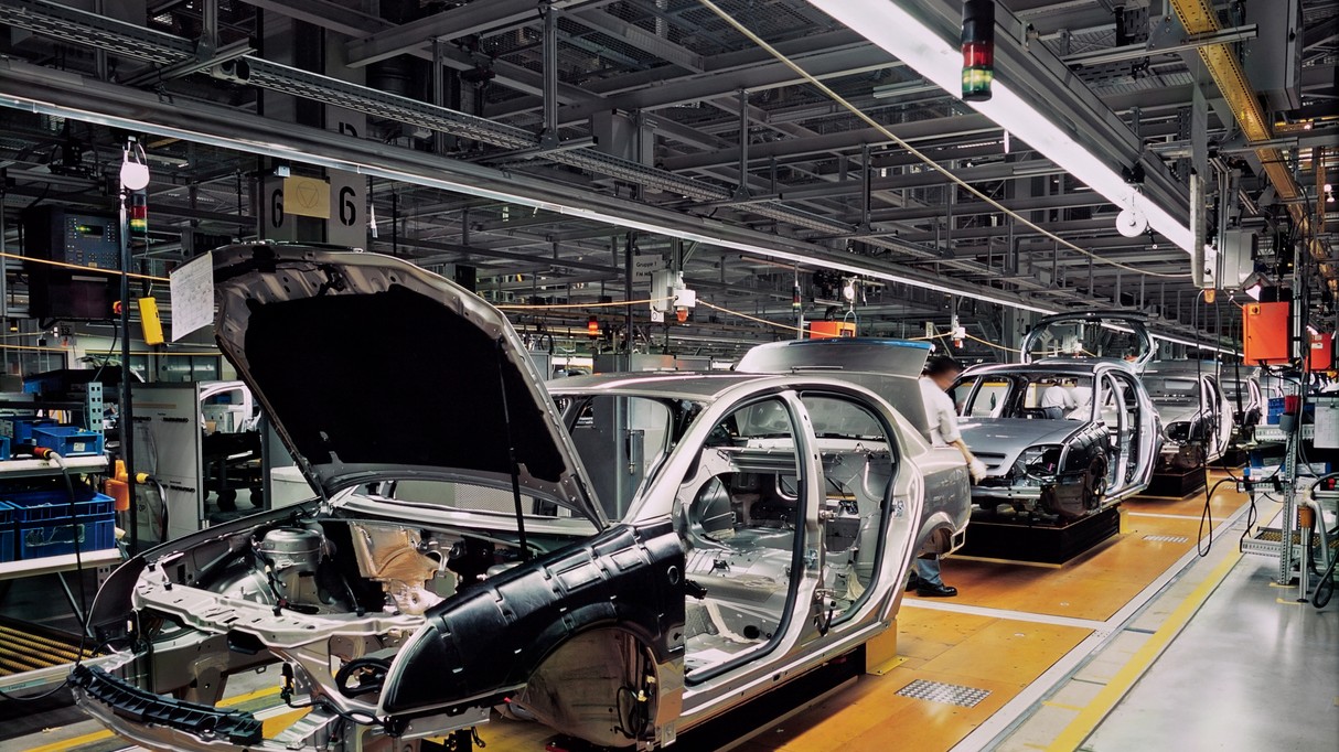 EÚ chce definovať „európske auto“ – 70 percent dielov musí pochádzať z Európy. 