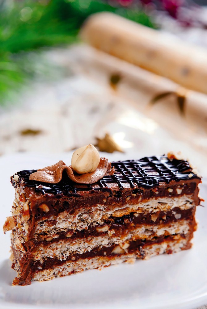 Lešnik torta