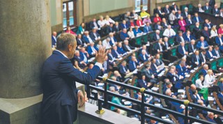 Toksyczne prawo. Ustawa lex Tusk dziurawa jak ser szwajcarski