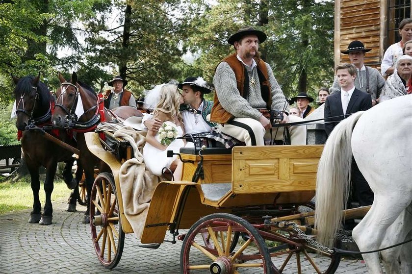 Schejbal wyszła za mąż. Zdjęcia ze ślubnego planu