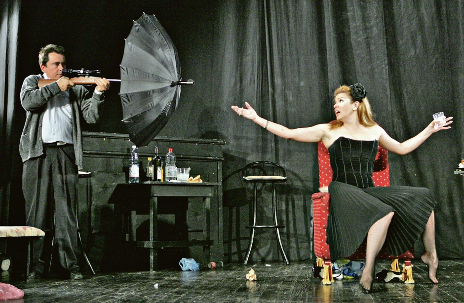 Sava centar: Mia Begović i Lane Gutović u predstavi "Ko se boji Virdžinije Vulf"