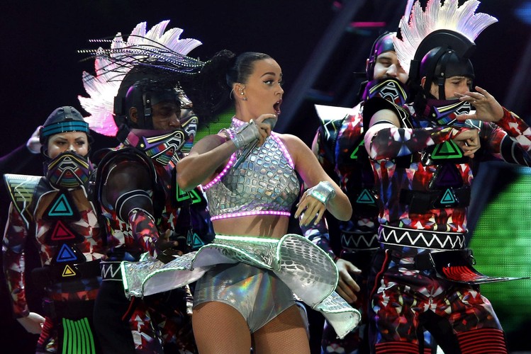 Katy Perry na trasie 'Prismatic World Tour'