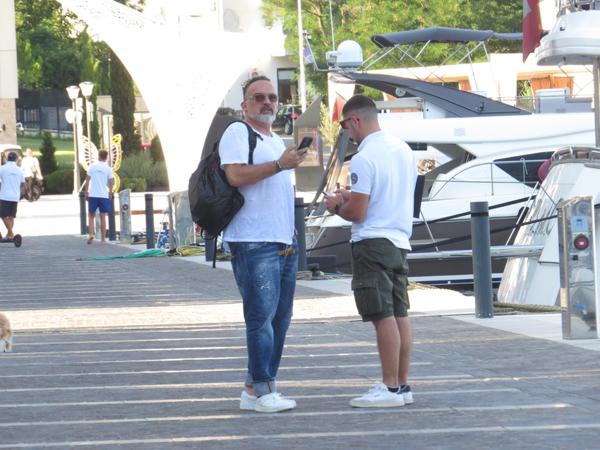 Toni Cetinski omašio nastup