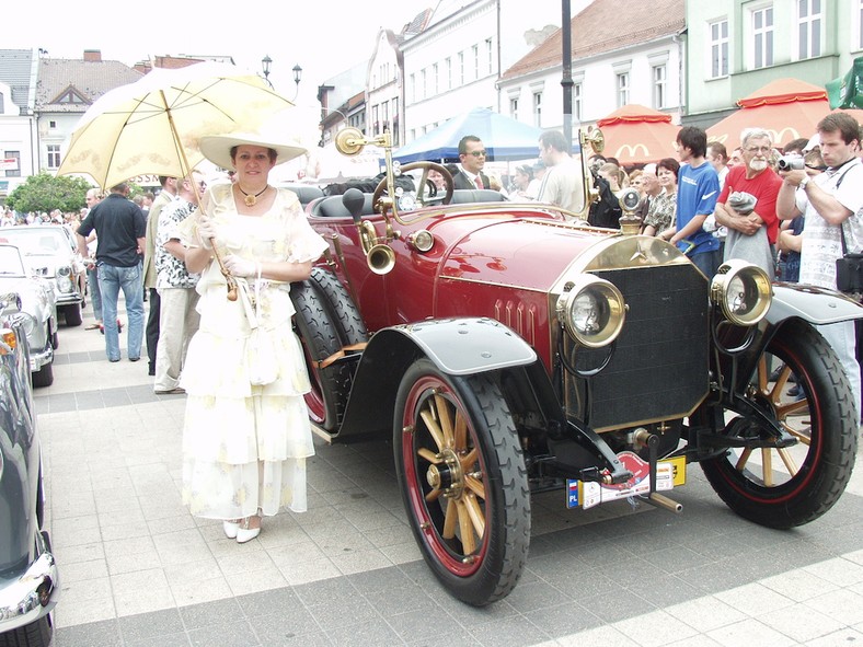 Zlot Mercedesów - konkurs elegancji