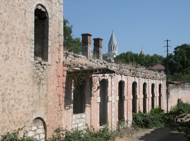 Susza. Zrujnowane miasto w Górskim Karabachu