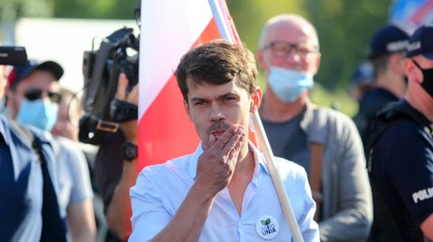 Michał Kołodziejczak na ogólnopolskiej arenie zaistniał w 2018 r. Od tamtej pory wyrasta na jednego z ważniejszych liderów środowisk rolniczych. Ostatnio włączył się w protest przeciwko ustawie zamykającej branżę hodowli zwierząt futerkowych