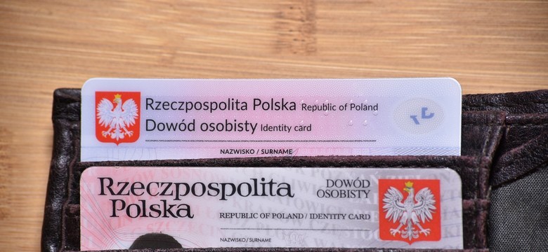 Miliony Polaków będzie musiało wymienić swoje dokumenty w 2025 roku. Sprawdź, czy ty też. Inaczej grozi ci kara 5 tys. zł