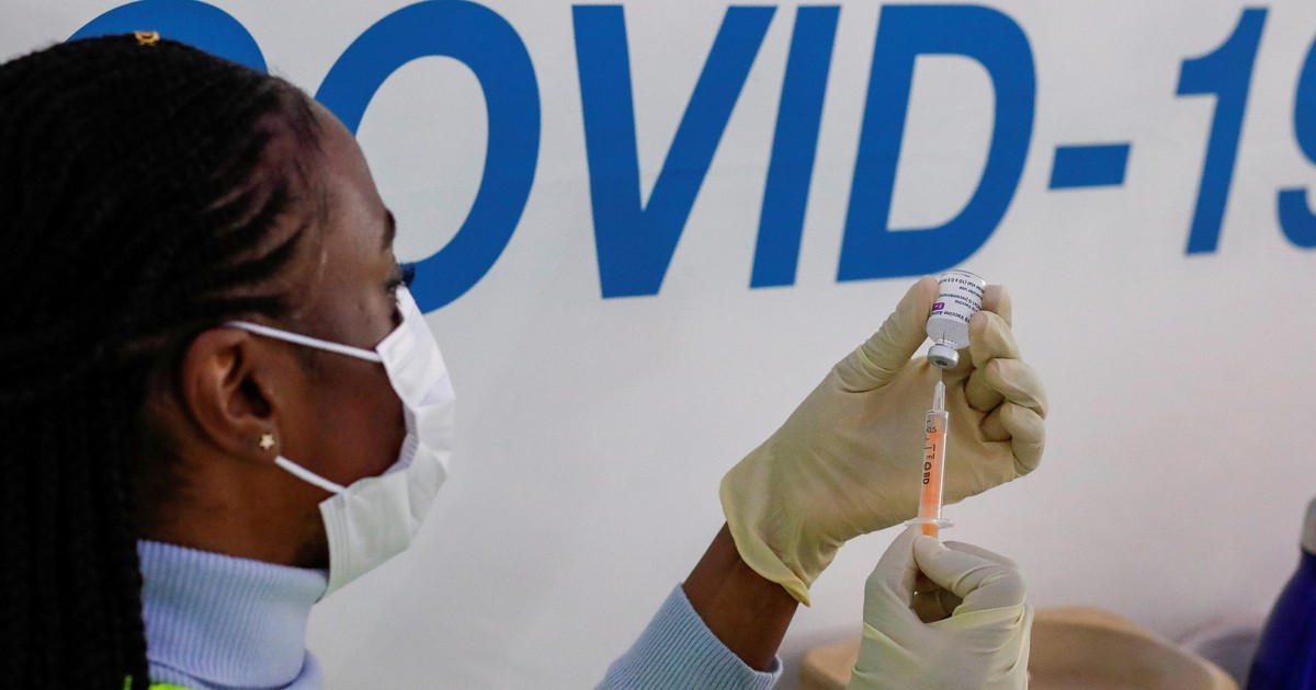 Omicron: Vaccinated persons are immune to new COVID variant - GHS - Vimarsana News