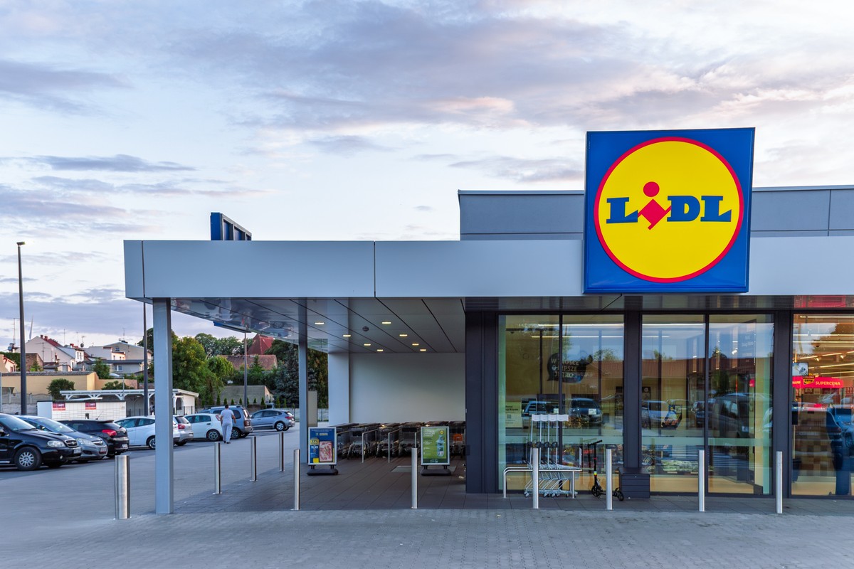 Lidl sprzedaje 24 sklepy. Na stole ponad 200 mln euro