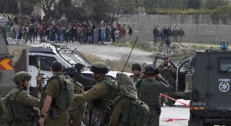 Palestinian stabs Israeli in West Bank, shot dead