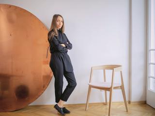 Maja Ganszyniec - projektantka i absolwentka krakowskiej ASP oraz londyńskiego Royal College of Art, założycielka Studia Ganszyniec