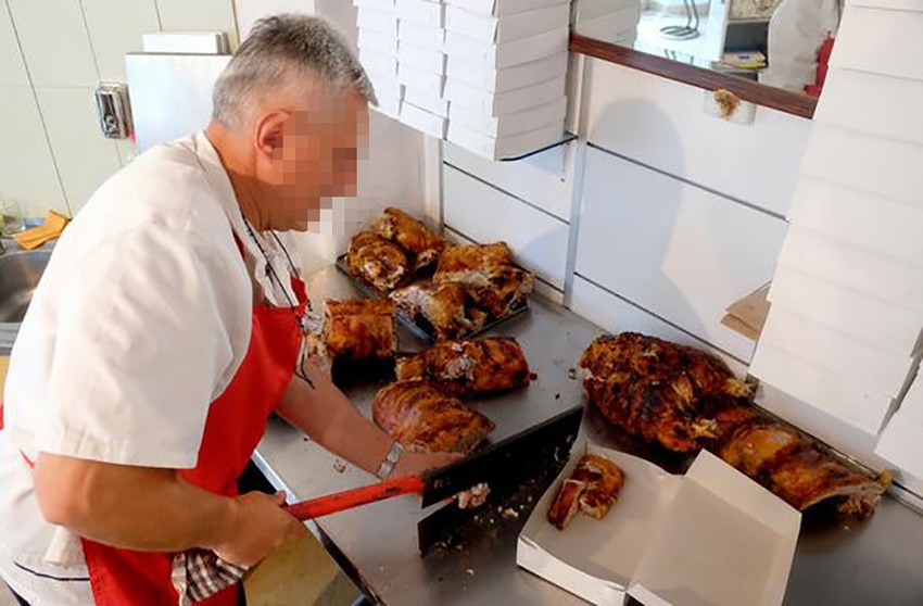 Iako je praseće pečenje 50 odsto skuplje njego lane, velika je tražnja pa je rezervacija u pečenjarama za Božić neophodna minimalno tri-četiri dana ranije