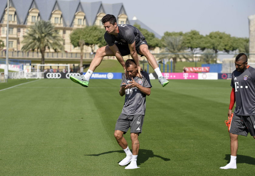 Robert Lewandowski pokazał zdjęcie, które podbiło sieć! Co za skok!