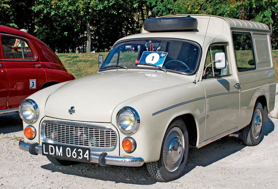 Syrena 105B