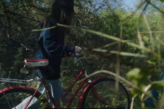 SUZE KOJE NE PRESTAJU: Dokumentarac "Nečija deca" RAZOTKRIVA ISTINU o deci stradaloj u bombardovanju 1999. godine