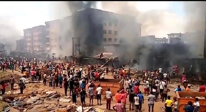 Angry mob attacks Onitsha fire fighters for arriving late to quench a raging inferno