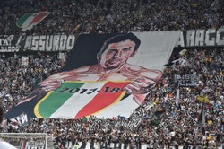 Buffon pożegnał się z Juventusem. 40-letni bramkarz płakał jak dziecko