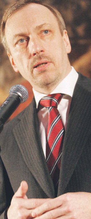 Za odtwarzanie muzyki bez licencji pięć lat więzienia