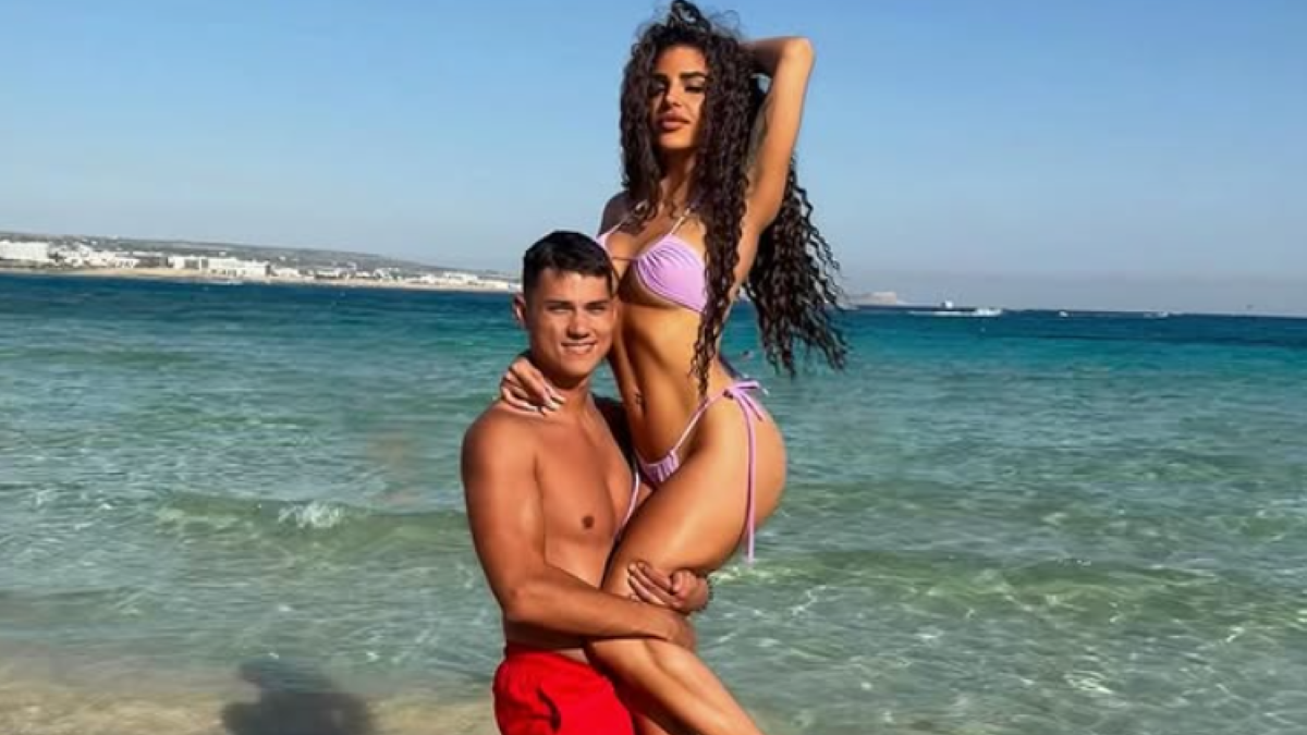 ZLATIN SIN OTIŠAO NA DRUGI KONTINENT! Jovan Pejić rano jutros objavio snimak i pokazao gde se nalazi: Evo ko mu pravi društvo (VIDEO)