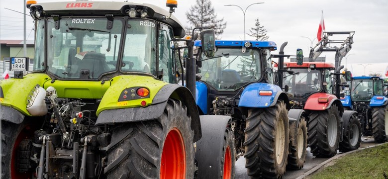 Protest rolników. Zablokowana autostrada A1, A2, A4 i drogi S3, S7, S19, S67. 600 blokad. Mapa online. Kliknij link i znajdź objazd [strajk]