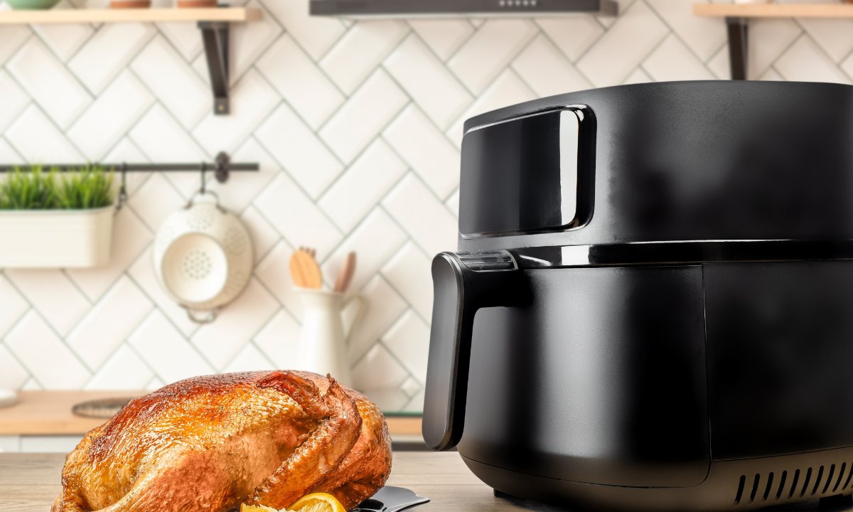 Trzy najlepsze air fryery dla zapracowanych. Dwukomorowe, tanie i idealne do małych kuchni