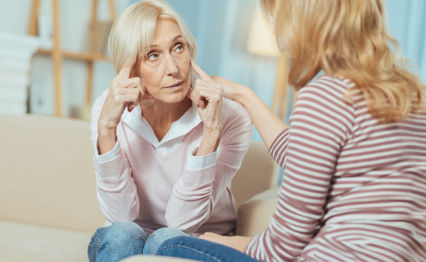 Dwa tysiące złotych na opiekę nad osobami z chorobą Alzheimera