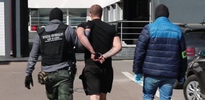 Hejter z Łodzi groził śmiercią policjantom. Miał pistolet i nóż