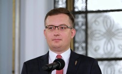 Winnicki: Lewica jedyne, co Wam oferuje, to picie, ćpanie, palenie i wolny seks