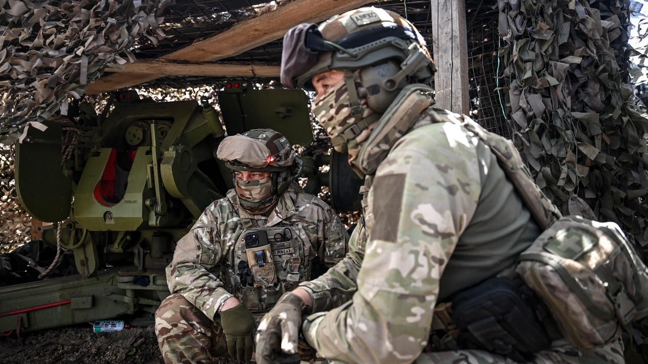 Putin rzucił rosyjską armię do najkrwawszej ofensywy w Ukrainie od czasu rozpoczęcia rozmów pokojowych. Postępy są powolne. Straty rekordowe