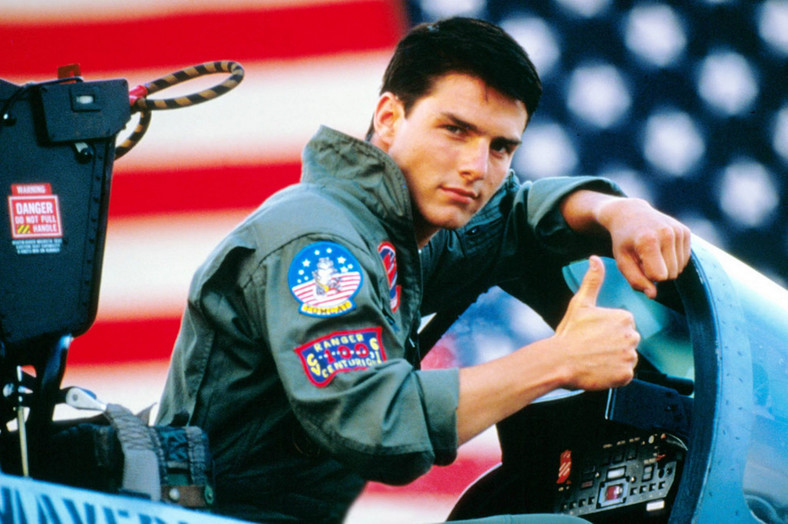 Tom Cruise w filmie "Top Gun"