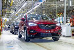 Opel wstrzymuje produkcję. Zakład w Niemczech zamknięty do końca roku