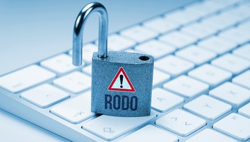 Błąd przy informacji publicznej. Sąd ujawnił PESEL i adresy sędziów. Prezes UODO reaguje