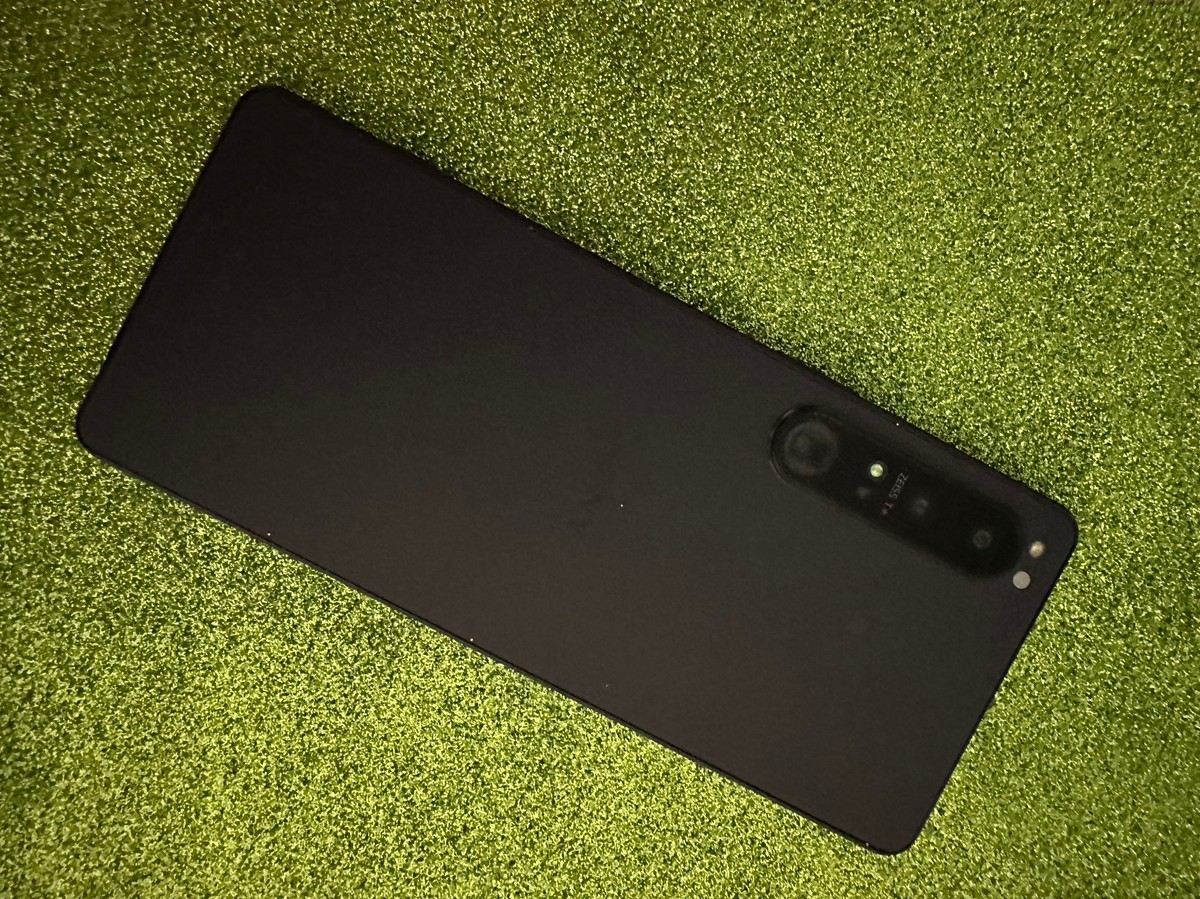 Xperia 1 IV