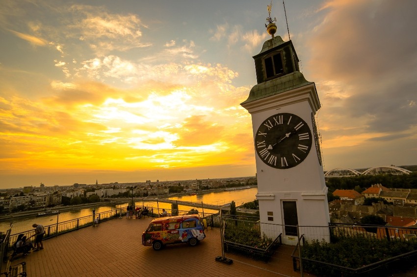 Pogled sa Petrovaradinske tvrđave